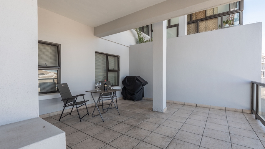 To Let 2 Bedroom Property for Rent in Big Bay Western Cape